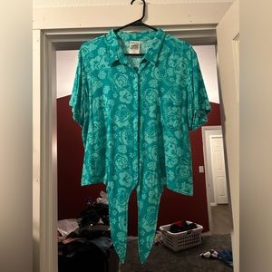 Animal Crossing Hawaiin Cropped Tie-Front Button Up Shirt XL